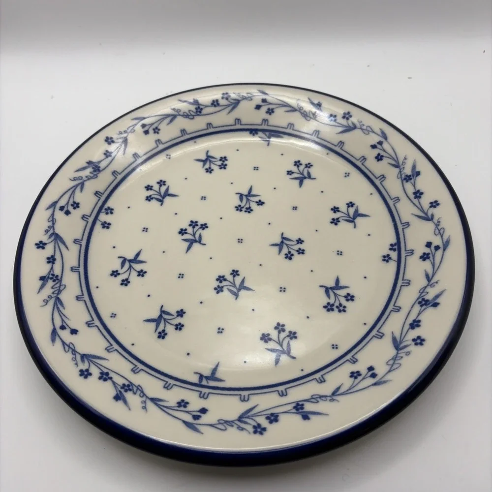 Lot Of 4‎ Provence 260 Bouquet Blue Floral Plates 7 7/8